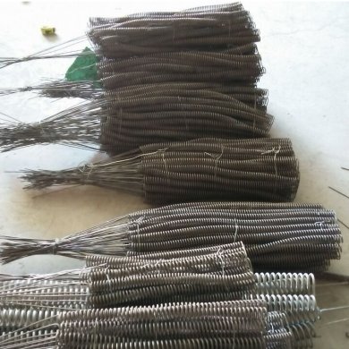 电炉丝Cr20Ni80等牌号合金金主要技术性能(图1) 电炉丝Cr20Ni80等牌号合金金主要技术性能(图1)